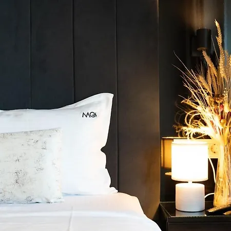 Mohost Alive Modern Serenity With Terrace View アパート *