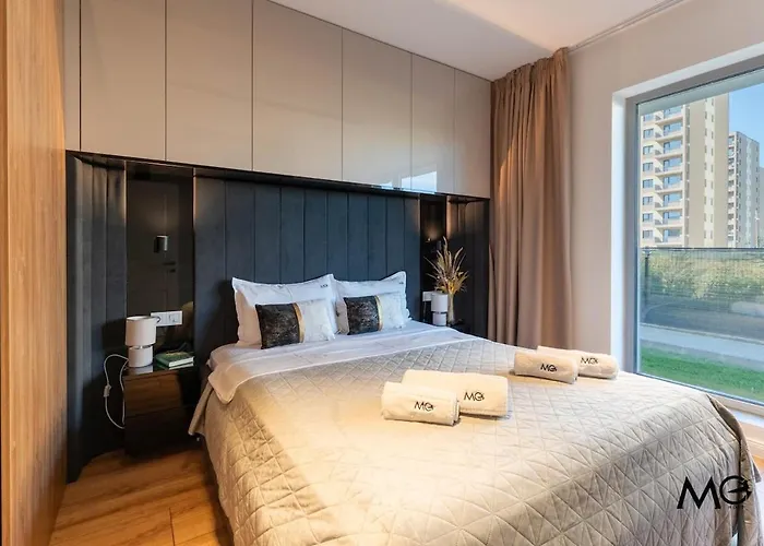 Mohost Alive Modern Serenity With Terrace View *